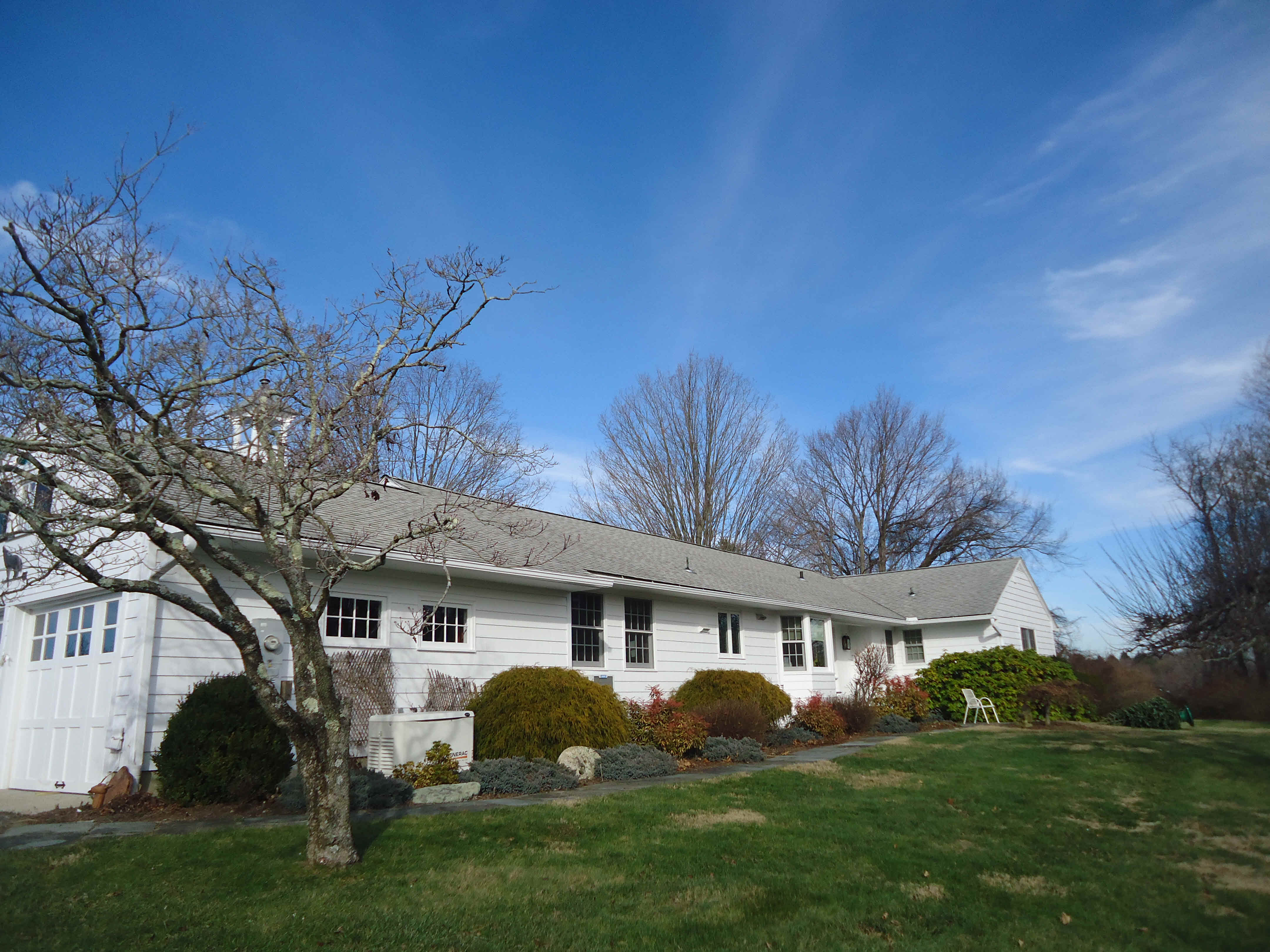 Building photograph for 35 SARAH SANFORD RD WEST